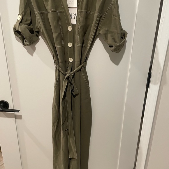 Zara Olive Green Button-Up jumpsuit - Picture 6 of 6